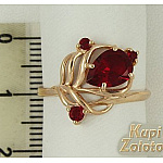 Кольцо из золоченого серебра с рубиновым корундом